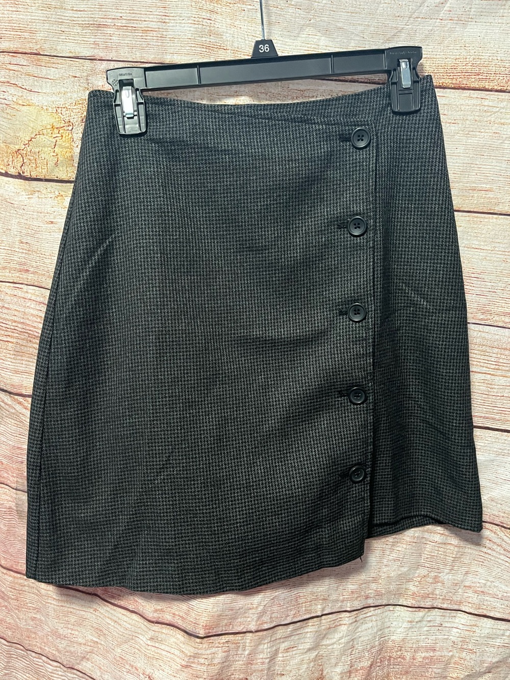 Banana Republic wrap around skirt-Ladies 0